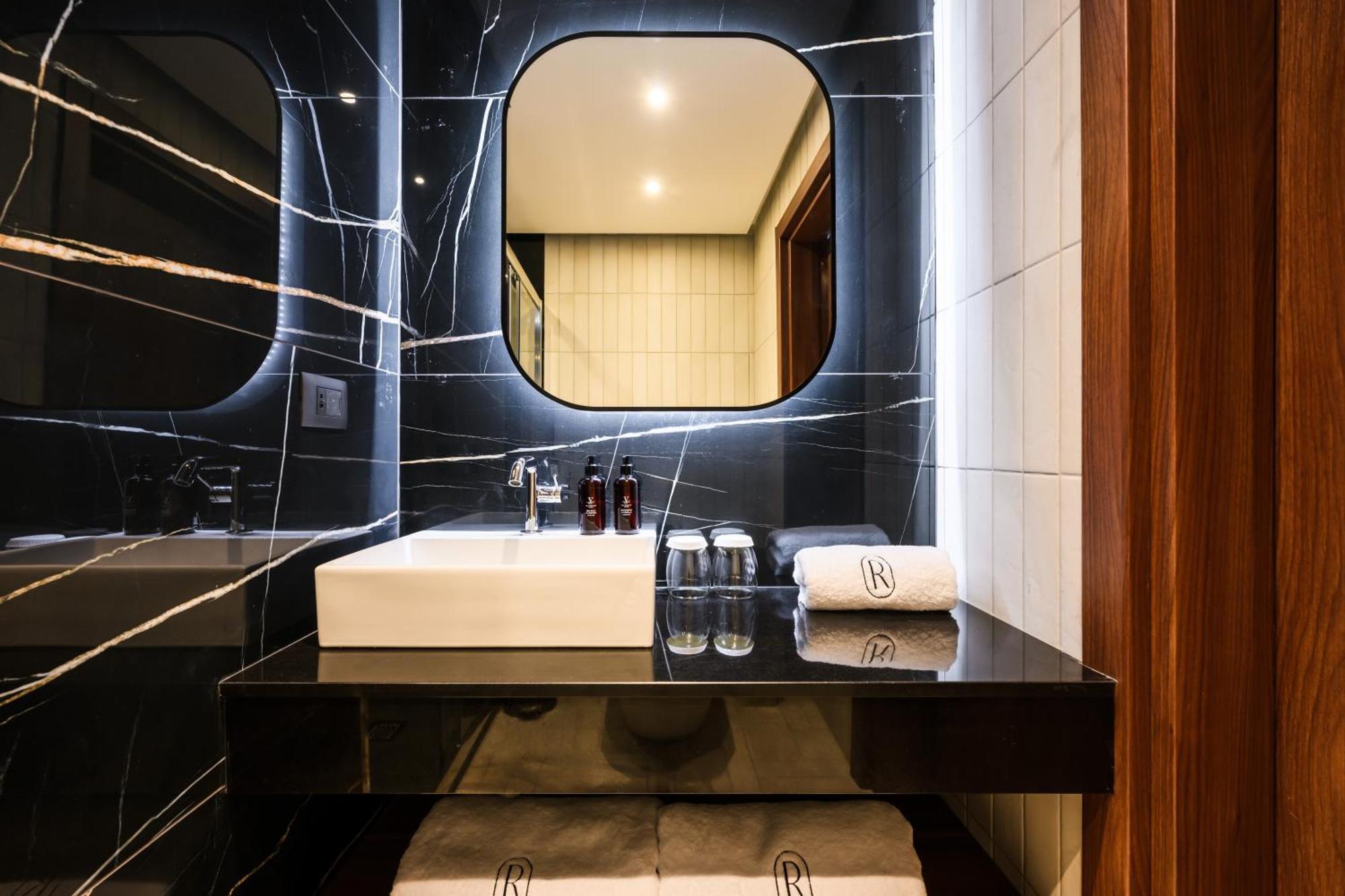 Royale Sainte Helene Boutique Hotel 比尔基卡拉 外观 照片