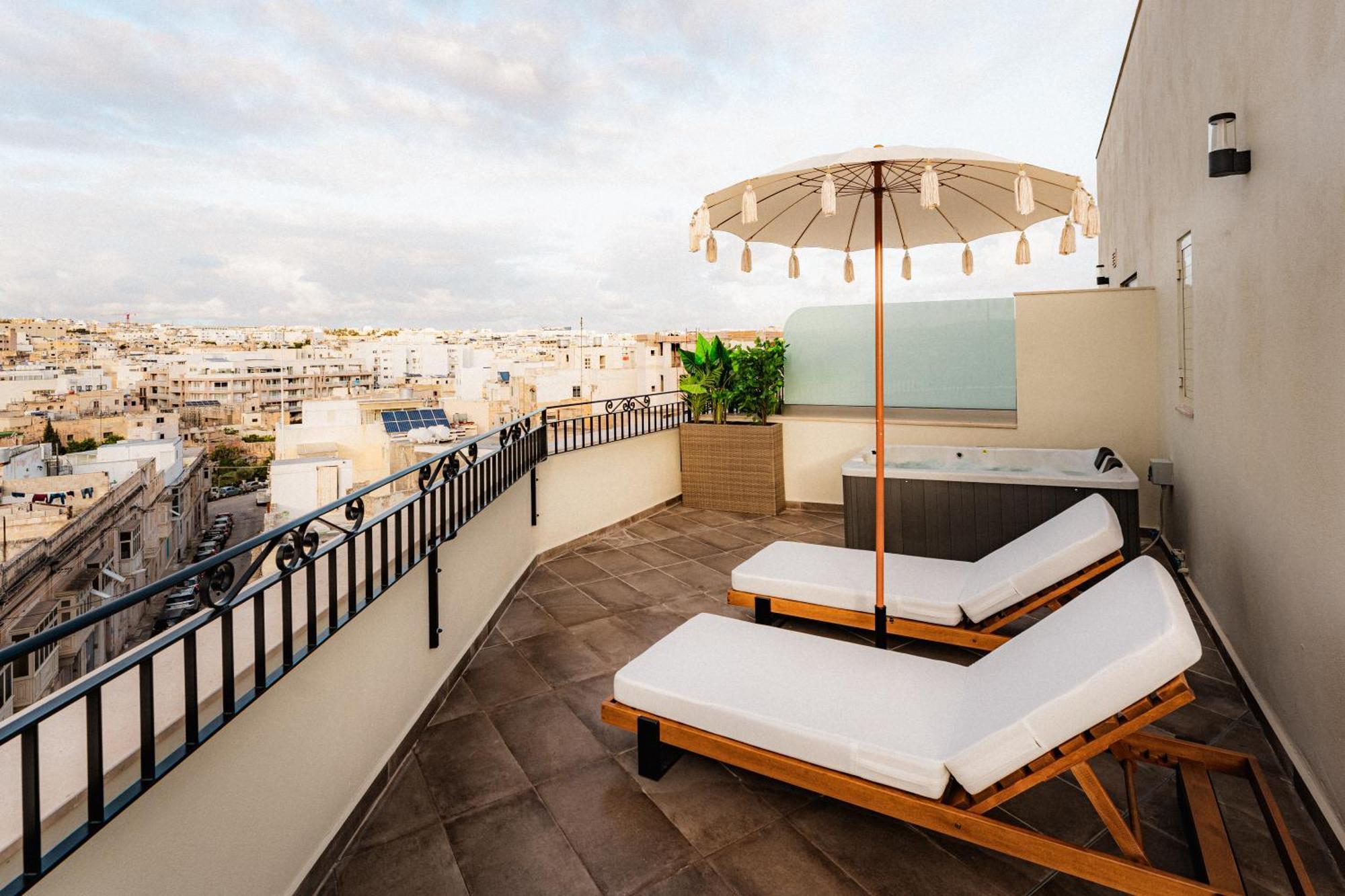 Royale Sainte Helene Boutique Hotel 比尔基卡拉 外观 照片