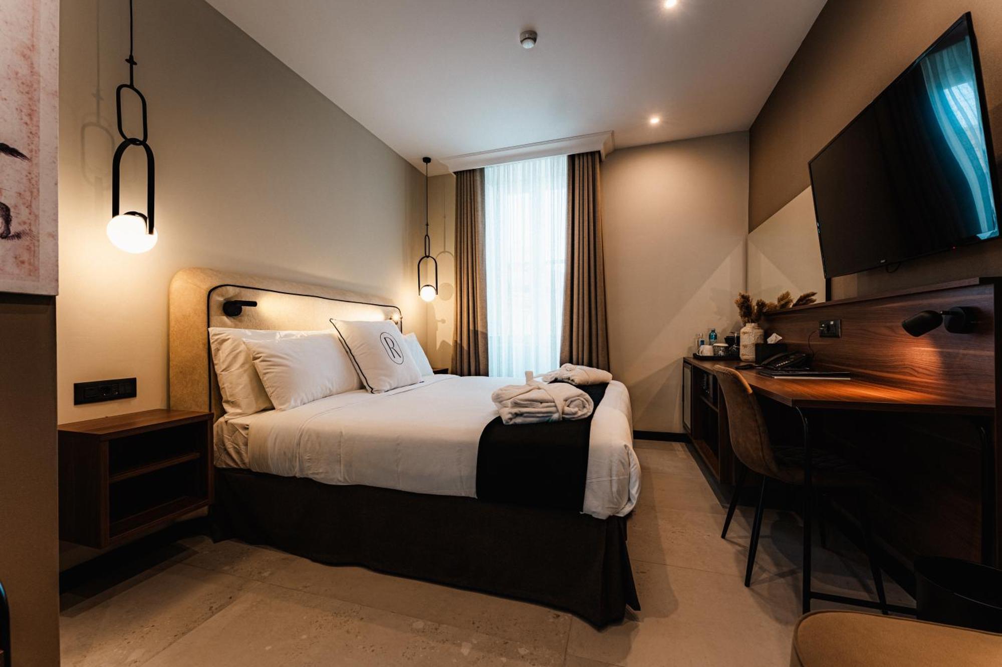 Royale Sainte Helene Boutique Hotel 比尔基卡拉 外观 照片