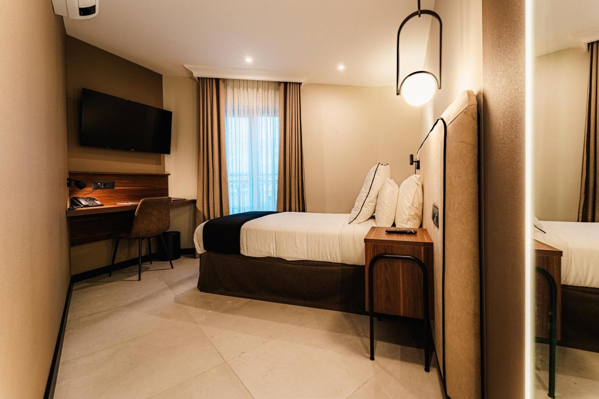 Royale Sainte Helene Boutique Hotel 比尔基卡拉 外观 照片