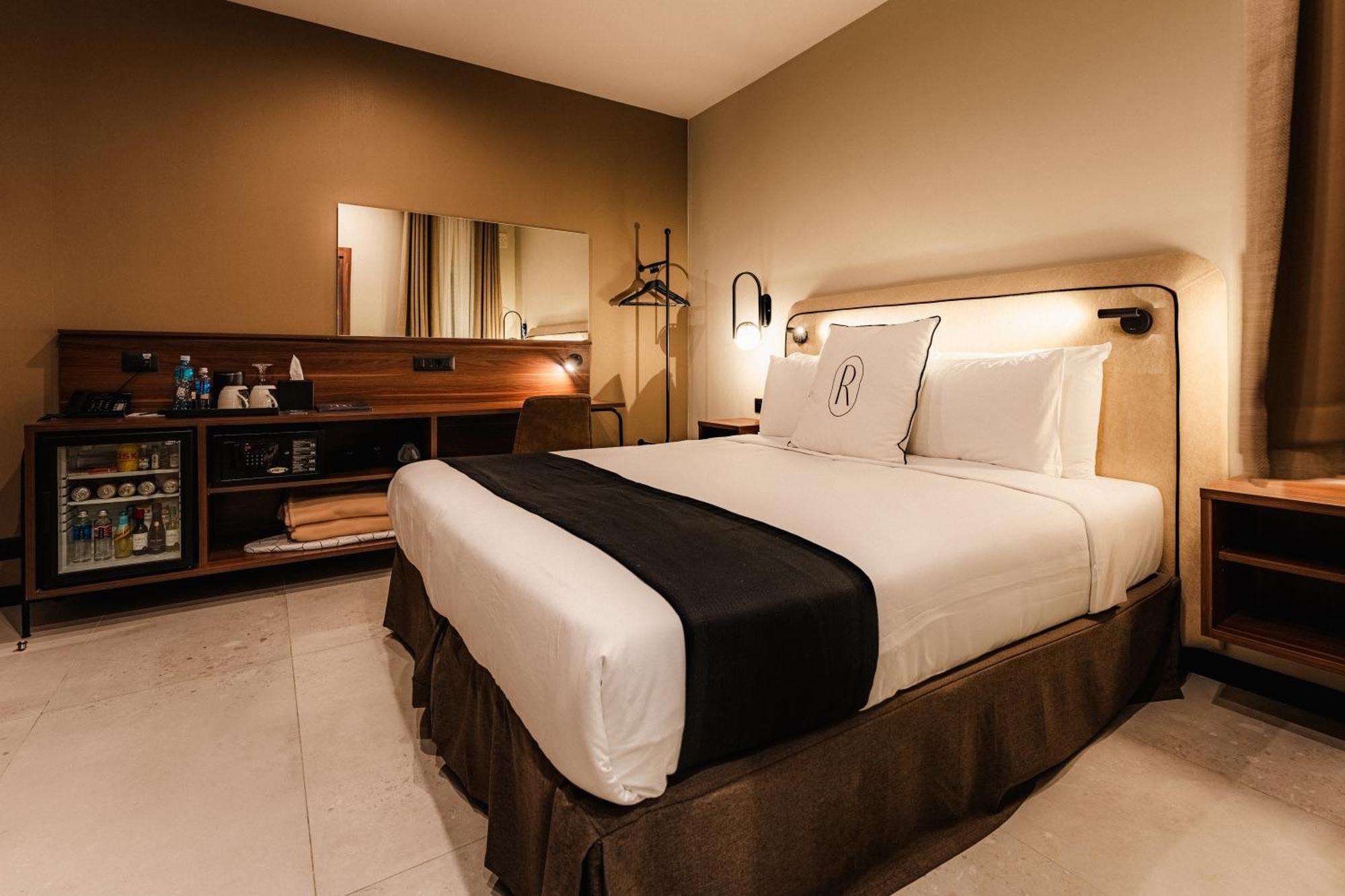 Royale Sainte Helene Boutique Hotel 比尔基卡拉 外观 照片